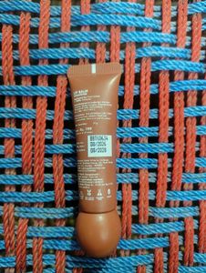 3 lipsticks in lowest price(3 more lippies free)