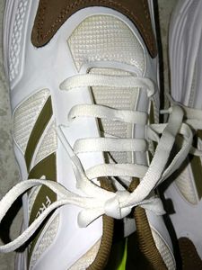 Stylish White &amp; brown shoes 😉