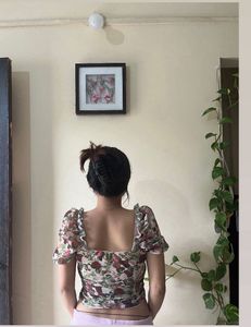 Floral Ruched Top