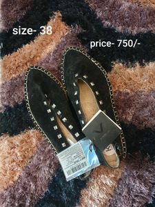 koovs pointed espadrilles with stud Flip-Flop