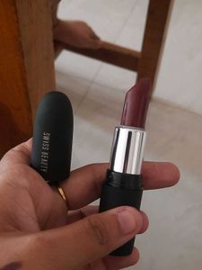 swiss beauty Murphy Brown Lipstick