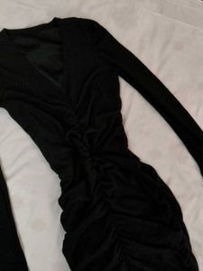 V-Neck Black Dress perfect for party bodycon dres