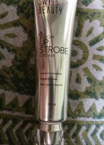 Swiss Beauty Glow Up Strobe Cream