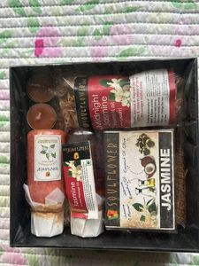 Soulflower Jasmine Relaxation Gift Set