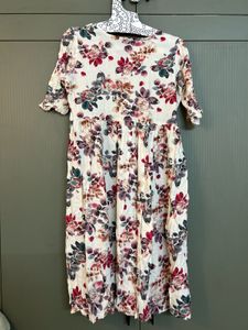 Unused - Floral Print Midi Dress