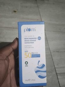 Plum Rice Water & Niacinamide Serum