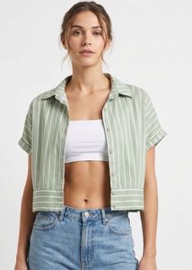 Vertical Striped Cropped Shirt