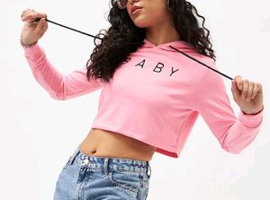 🩷 New Baby Pink Cropped Hoodie