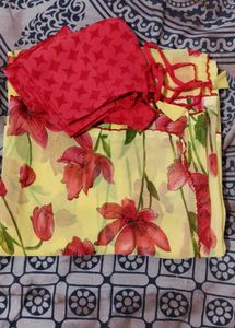 Elegant Floral Print Saree