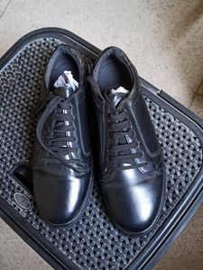 Clean Look Sneakers Unisex UK 7