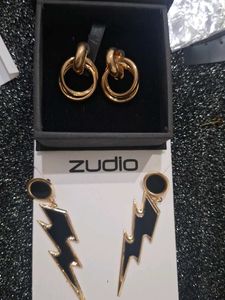 Zudio Gold Tone Lightning Earrings