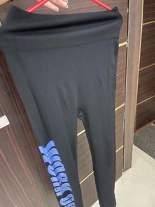 Stylish Black Activewear Leggings