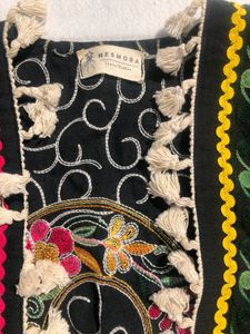 Mesmora Ethnic Kashmiri Embroidery Shrug