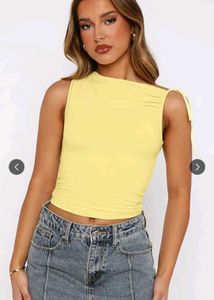 Butter Yellow pinteresty top