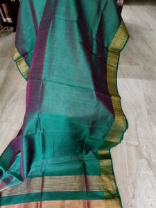 Elegant Green &amp; Gold cotton blend Saree
