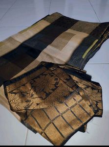 Elegant Women's Saree+stiched blouse