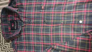 Men's Plaid Button-Up Shirt