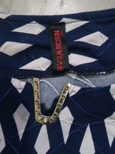 Navy Blue Diamond Print Long Sleeve Top