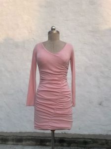 Chic Ruched Pink V-Neck Mini Dress