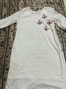 White Embroidered Kurta