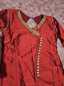 Red Silk kurtiwith Golden Embellishments