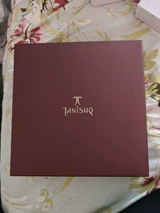 Tanishq Jewellery Box - Elegant Presentation