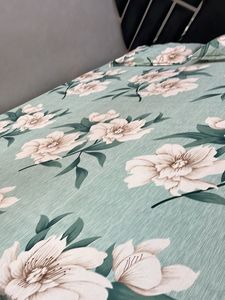 daily use Elegant Floral Bedsheet Set