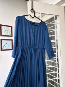 Elegant Blue Pleated Dress, With Belt
