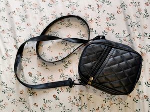 Quilted Black Crossbody Bag