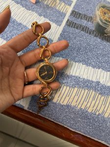 Stylish Laser Gold-Tone Bracelet Watch