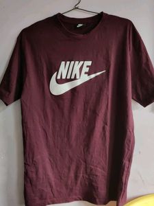 Nike t-shirt