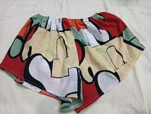 Colorful Graphic🖤🖤. Print Shorts