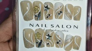 Press on Nail Set of 12