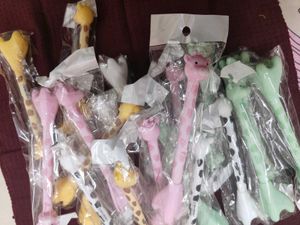 Cute Giraffe Pens - Set of 4!