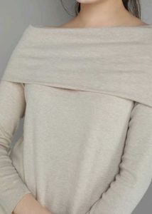 Cream Off-Shoulder Long Sleeve Top