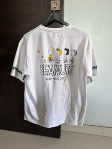 White Peanuts Graphic T-Shirt