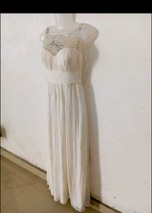 Elegant White Maxi Dress