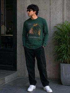 Green Graphic Long Sleeve T-Shirt