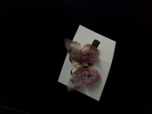 Any one of your choice korean Hair Clip 🎀