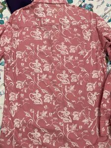 Men's Pink Floral Print Casual Shirt