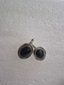 Elegant Black Oval Gemstone Earrings
