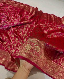 Stunning Pink Banarasi Silk Saree