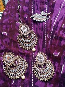 Exquisite Kundan EARRINGS and Maang Tikka