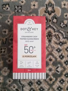 Dot & Key Strawberry Dew Tinted Sunscreen