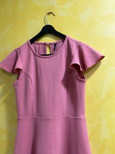 Chic Textured Pink mini dress
