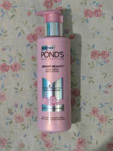 Pond's Bright Beauty Body Lotion