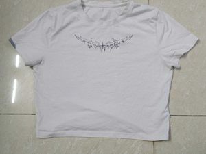 Graphic Print Crop Top