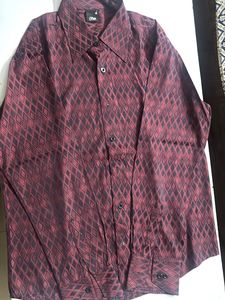 Men's Burgundy Diamond Pattern Shirt