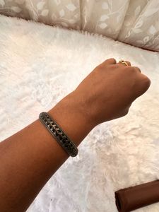 Star Cutout Bangle Bracelet
