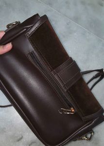 Chic Brown Crossbody Bag with Buckle